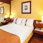 ホリデイ コンチネンタル ホテル 4*
