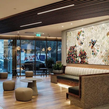 Lisbon-continental By Ihg Hotell Lisboa