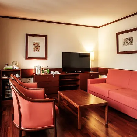 Lisbon-continental By Ihg 4* Lisboa
