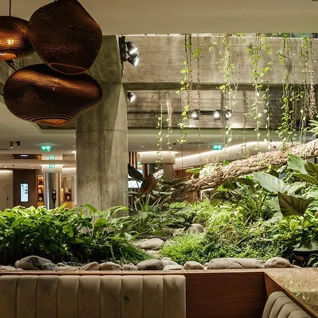 Hotel Lisbon-continental By Ihg 4*