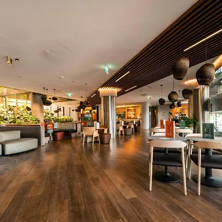 Lisbon-continental By Ihg Hotel Lisbon