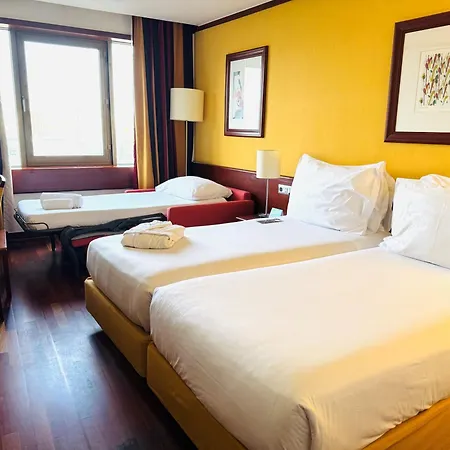 Lisbon-continental By Ihg Hotel 4*