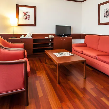 Lisbon-continental By Ihg 4* Lisbon