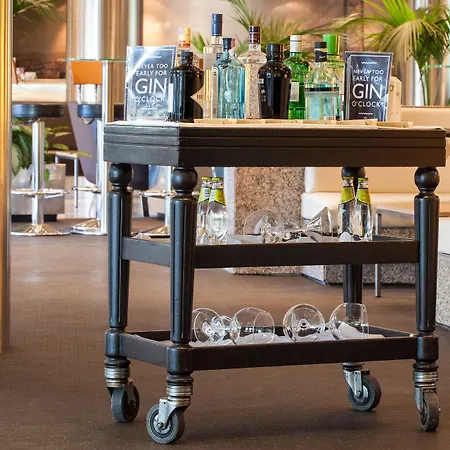 Lisbon-continental By Ihg Lisbon