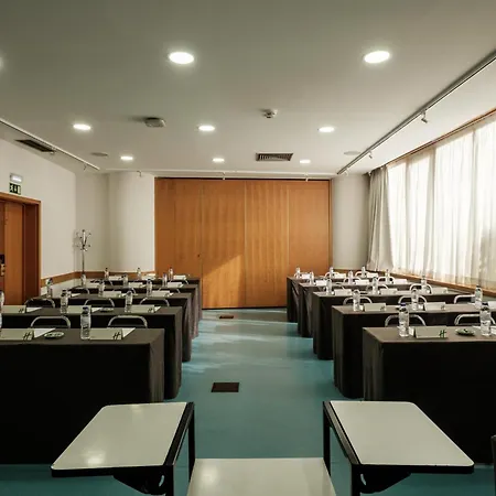 Lisbon-continental By Ihg 4* Lisbon