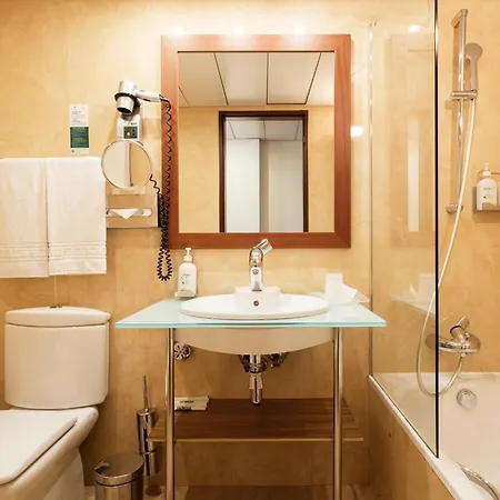 Hotel Lisbon-continental By Ihg 4*