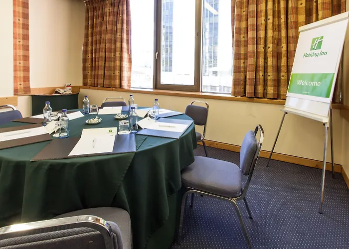 Lisbon-continental By Ihg Hotel 4*