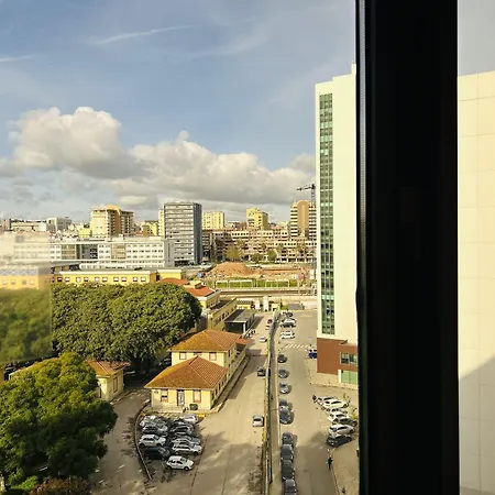 Lisbon-continental By Ihg Ξενοδοχείο